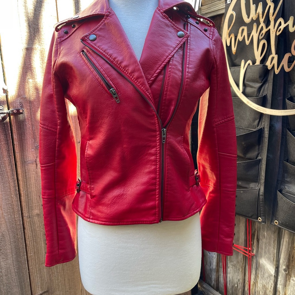 Red Leather Women's Jacket - Picture 2 of 10